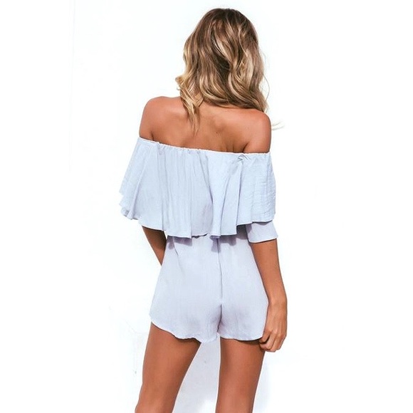 🌊 BOHO PALE BLUE OPEN SHOULDER TIE ROMPER! - Picture 3 of 9